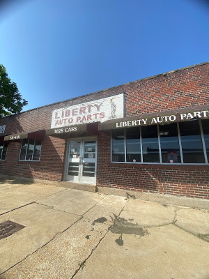 Liberty Auto Parts & Salvage JunkYard in St. Louis (MO) - photo 1