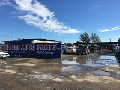 gr used auto parts JunkYard in Miami Gardens (FL) - photo 1