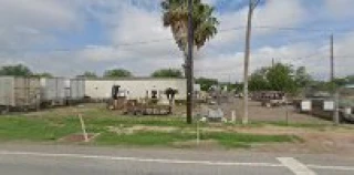 Robert's salvage center JunkYard in McAllen (TX) - photo 3