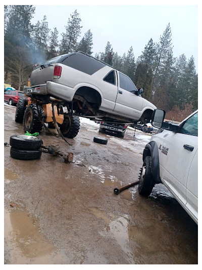 Coeur D'Alene Auto Recycling JunkYard in Spokane Valley (WA) - photo 1