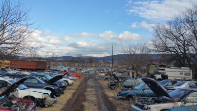 Elwoods Auto Exchange JunkYard in Baltimore (MD) - photo 1