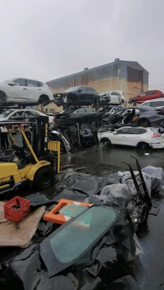 C & C Used Auto Parts JunkYard in Paterson (NJ) - photo 2