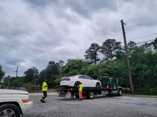 Jonesboro Auto Salvage JunkYard in Sandy Springs (GA) - photo 3