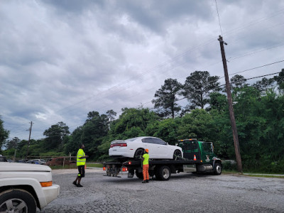 Jonesboro Auto Salvage JunkYard in Sandy Springs (GA) - photo 3