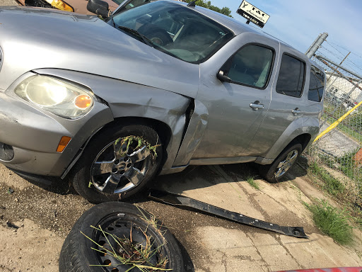 Bi-Rite Auto Inc JunkYard in Springfield (IL)