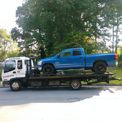 Hutch Towing JunkYard in Atlanta (GA) - photo 3