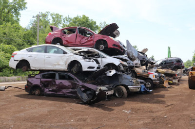 Capital Region Cash 4 Cars Inc. JunkYard in Albany (NY) - photo 3