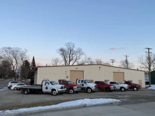 Kicos Towing LLC JunkYard in Milwaukee (WI) - photo 3