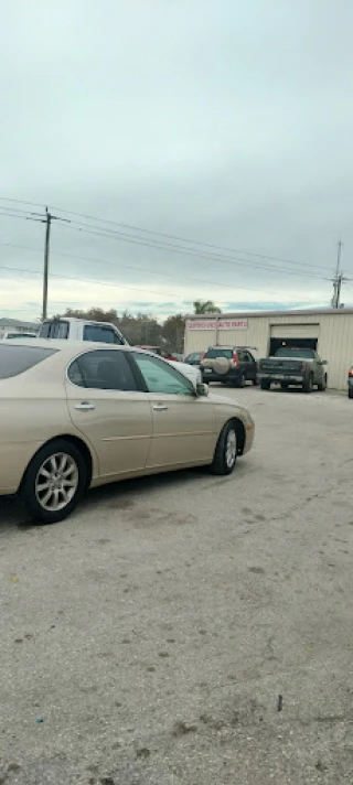 Lester's Used Auto Parts JunkYard in Lehigh Acres (FL) - photo 3