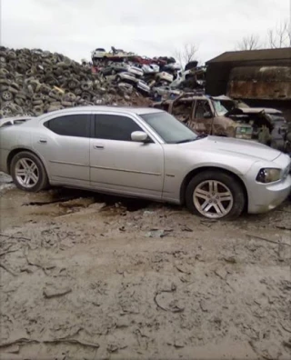 Louisville's Best Cash for Junk Cars JunkYard in Louisville (KY) - photo 2