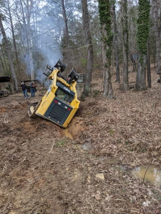 Wayne's Towing Recovery & Transport JunkYard in Augusta (GA) - photo 4