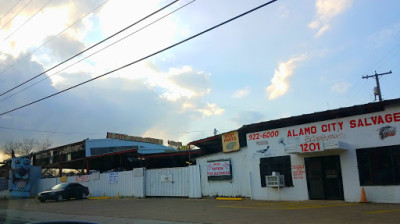 A.C.S.R. JunkYard in San Antonio (TX) - photo 1