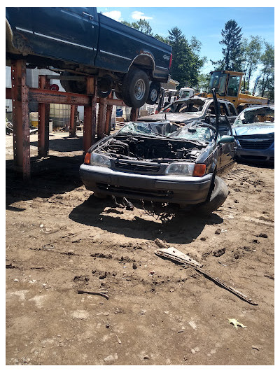 Price's Auto Salvage JunkYard in Lancaster (PA) - photo 4