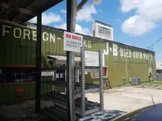 J and B Used Auto Parts JunkYard in Orlando (FL) - photo 3