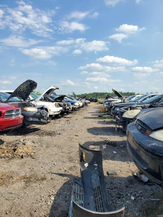 Prestige Auto & Metal Recycling JunkYard in Houston (TX) - photo 3