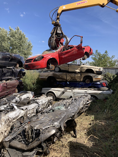 Towing-In LLC JunkYard in Kennewick (WA)