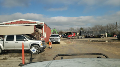 Bracken Recycling JunkYard in San Antonio (TX) - photo 3