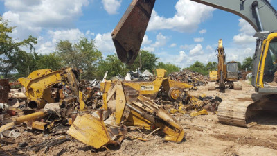 Bracken Recycling JunkYard in San Antonio (TX) - photo 4