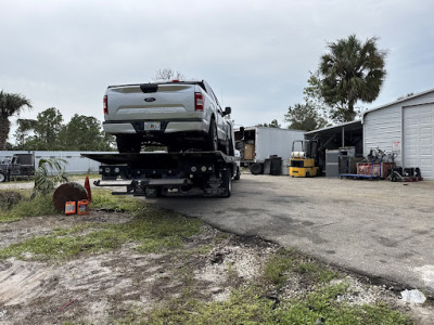 Expert Towing & Transport JunkYard in Bonita Springs (FL) - photo 2