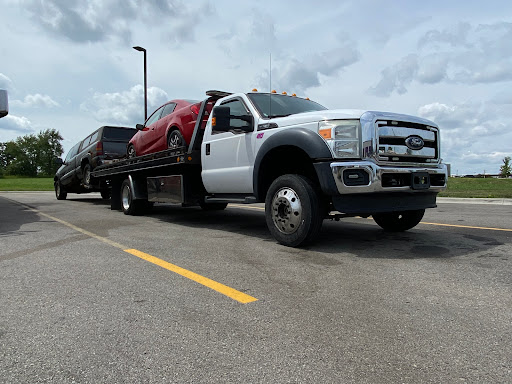 Rochester Vehicle Removal LLC JunkYard in Rochester (MN)