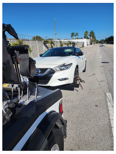 24 Hour Wilton Manors Oakland Park Towing Tow Truck Wrecker Services JunkYard in Fort Lauderdale (FL) - photo 2