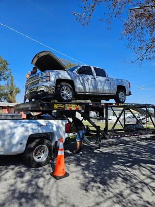 Junk Cars Tampa Bay LLC JunkYard in Tampa (FL) - photo 2