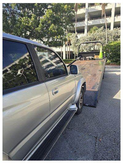 Near-by towing JunkYard in Miami (FL) - photo 2