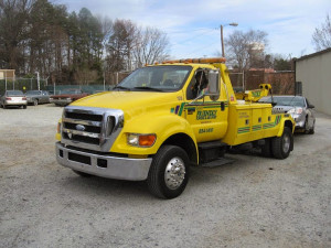 Bobby's Friendly Towing & Recovery JunkYard in Greensboro (NC) - photo 2
