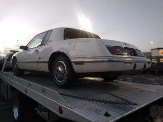 Cash for cars. No parts for sale. JunkYard in Brooklyn (NY) - photo 3