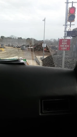 Nichols Recycling JunkYard in New Haven (CT) - photo 2