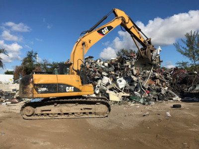 27 Recycling JunkYard in Miami (FL) - photo 4