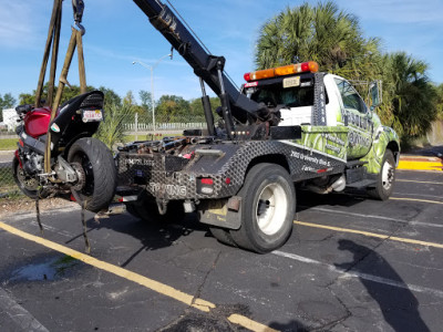 Absolute Towing in Jacksonville JunkYard in Jacksonville (FL) - photo 2