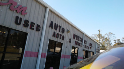 Modern Auto Wreckers JunkYard in New Orleans (LA) - photo 1