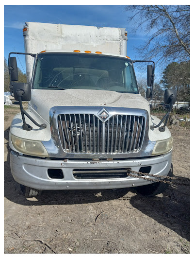 AB Auto Salvage JunkYard in New Orleans (LA) - photo 4