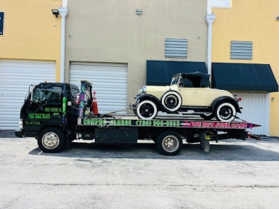 Perez Falcone Towing JunkYard in Miami (FL) - photo 1