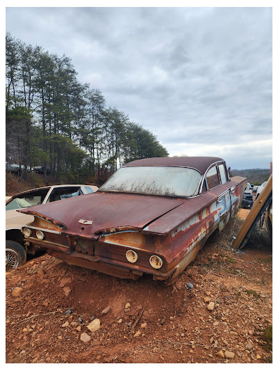 White's Service Station-Salvage JunkYard in Burlington (NC) - photo 3