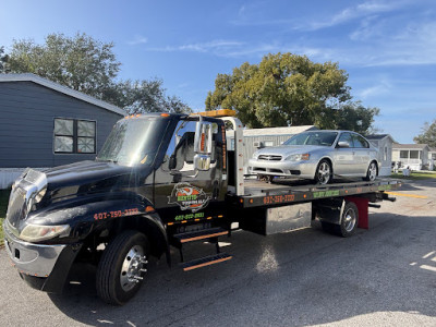 Bertito Towing LLC JunkYard in Winter Haven (FL) - photo 1