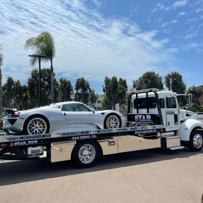 Star Towing JunkYard in San Diego (CA) - photo 3