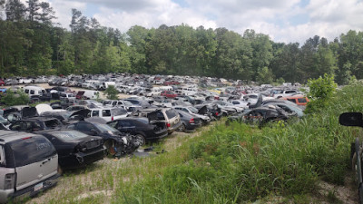 Myers Auto Salvage JunkYard in Sandy Springs (GA) - photo 2