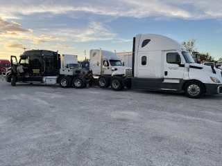 Towing Company Tampa- Bilal Towing Inc - photo 1