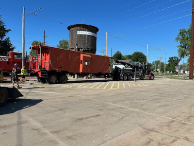 Elmquist Towing Company JunkYard in Des Moines (IA) - photo 4