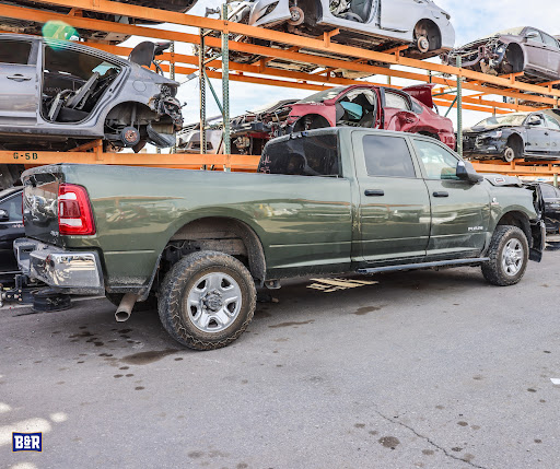 B&R Auto Wrecking JunkYard in Albany (NY)