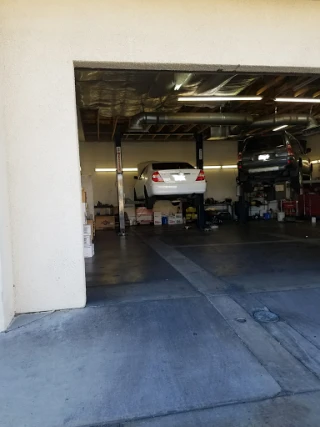 Japanese Car Service JunkYard in Paradise (NV) - photo 2