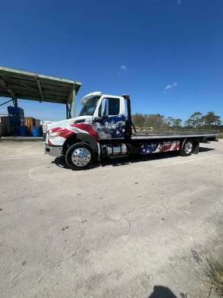 Towlando Towing & Recovery JunkYard in Winter Haven (FL) - photo 3