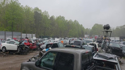 Ralph's Auto Parts JunkYard in Atlantic City (NJ) - photo 1