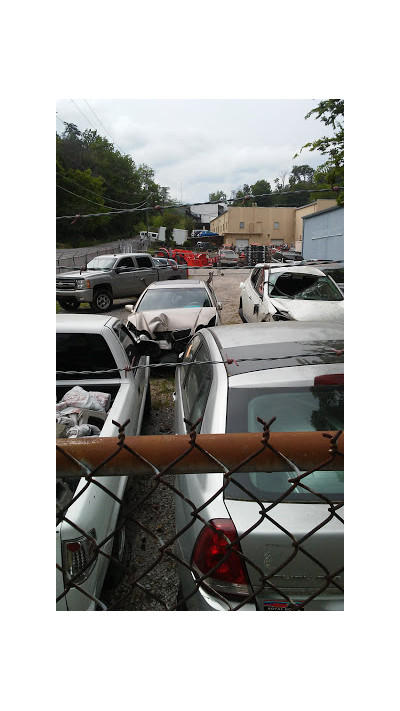 Cain's Wrecker Service JunkYard in Chattanooga (TN) - photo 4