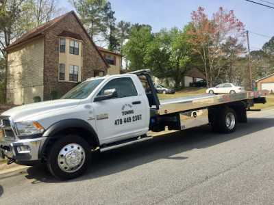 Grace to Grace towing-cash for used junk cars Atlanta- wrecked & some no title car removal near me JunkYard in Atlanta (GA) - photo 1