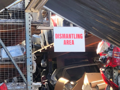 Blanco Used Auto Parts JunkYard in Torrance (CA) - photo 1