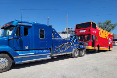 Lucky's Tow Service JunkYard in Overland Park (KS) - photo 2