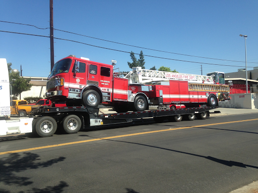 Mid Valley Towing JunkYard in Glendale (CA)